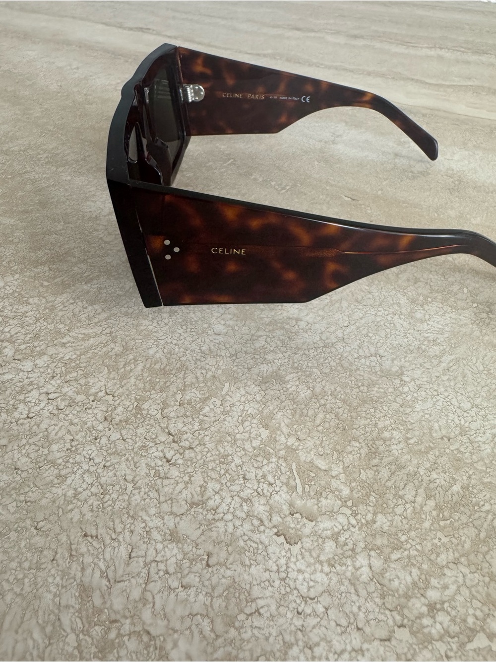 Oversized Rectangular Tortoiseshell Sunglasses - Dark Green Lenses - Picture 5 of 6